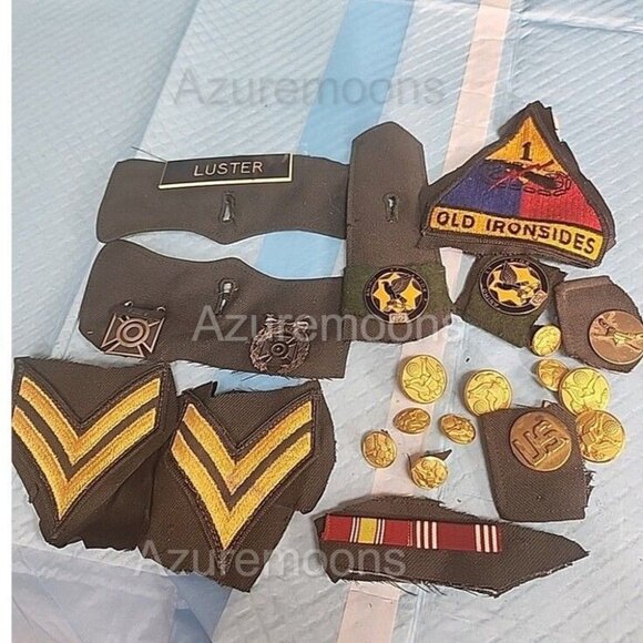 Lot of Military Used Patches Pins, Ribbons Tactical Cheverons - Picture 2 of 9